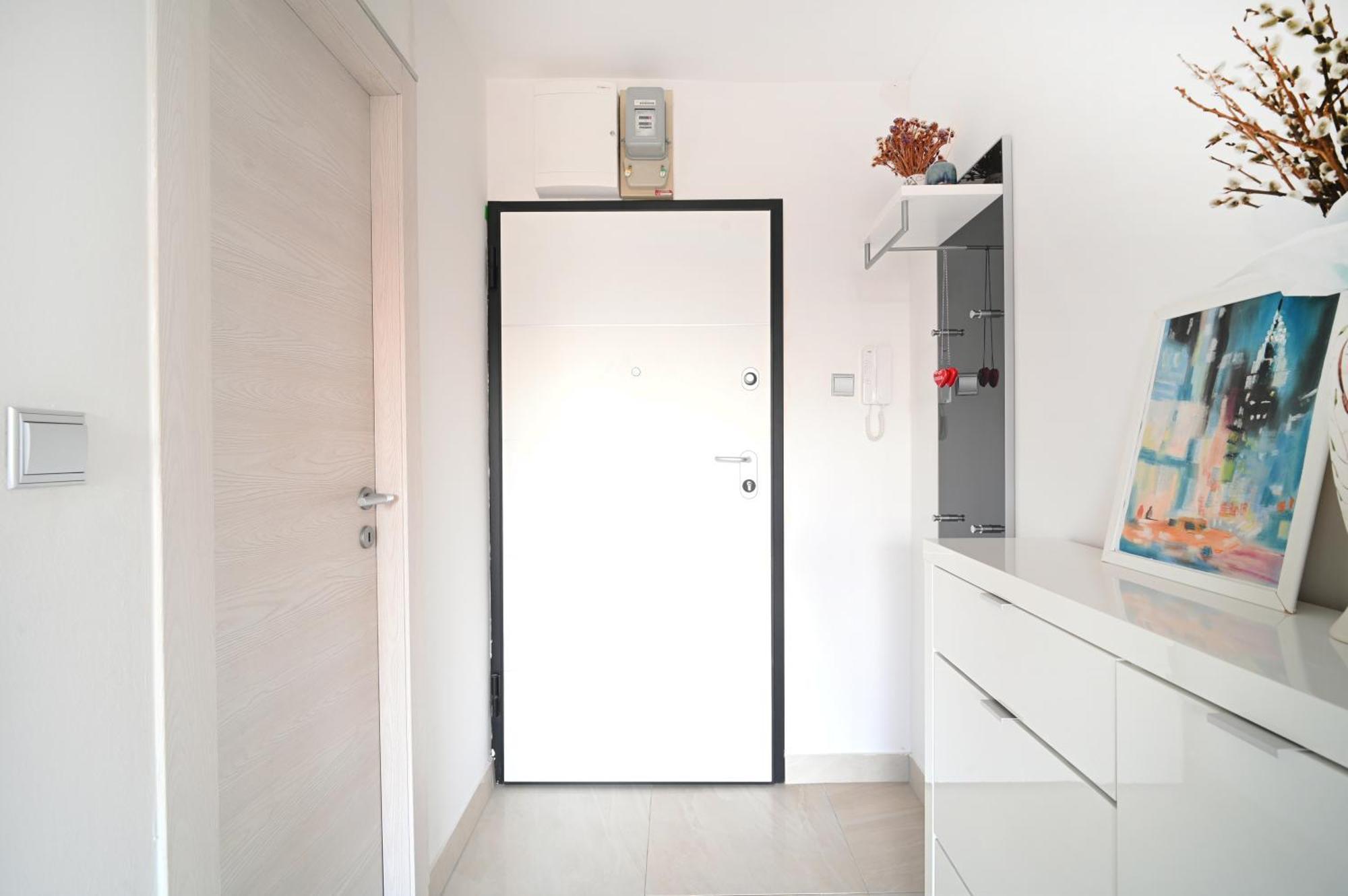 Cozy Donkey - Sporty Lake Apartment, Flexible Check-In, Netflix Zagreb Exterior photo